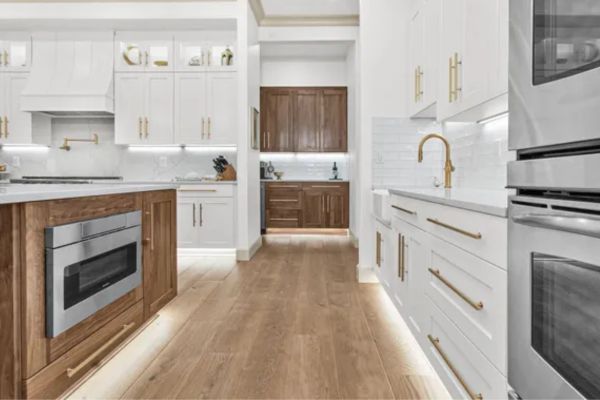 Kitchen Cabinets & Installation